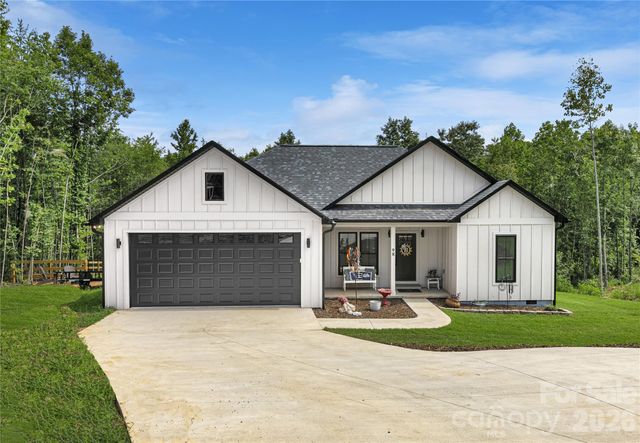98 Lexxi Lane, Tryon, NC 28782