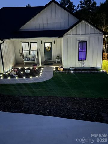 98 Lexxi Lane, Tryon, NC 28782