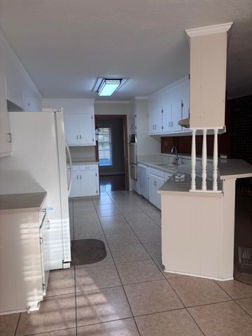 1549 Bennett Circle, Holly Hill, SC 29059