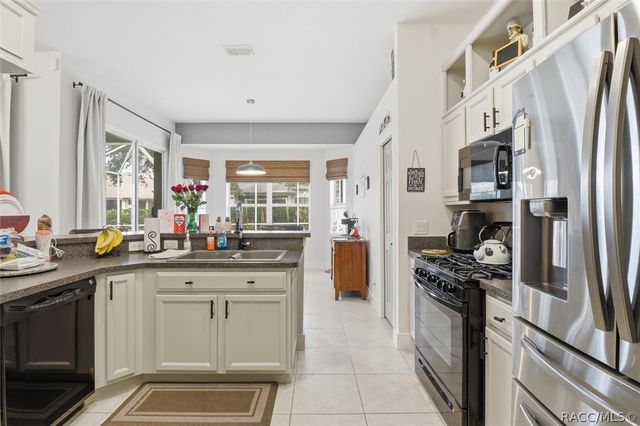 2457 N Brentwood Circle, Lecanto, FL 34461