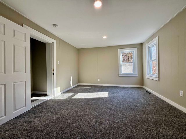 82 Edgerly School Road, Meredith, NH 03253