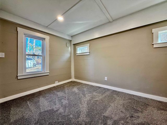 82 Edgerly School Road, Meredith, NH 03253