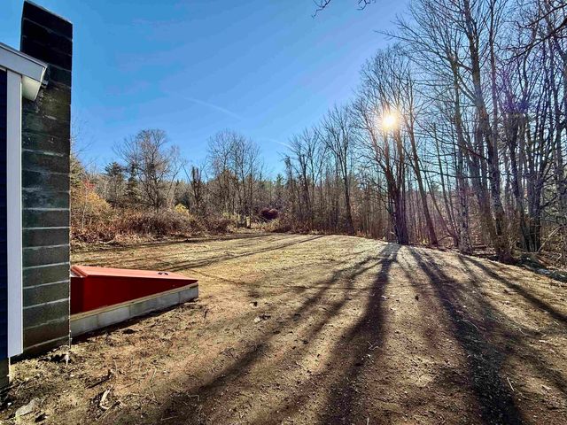 82 Edgerly School Road, Meredith, NH 03253