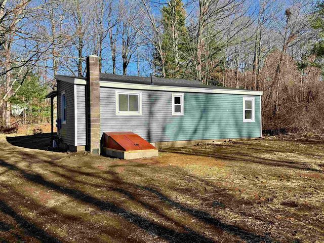 82 Edgerly School Road, Meredith, NH 03253
