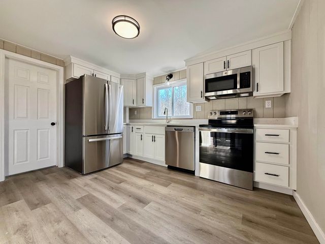 82 Edgerly School Road, Meredith, NH 03253