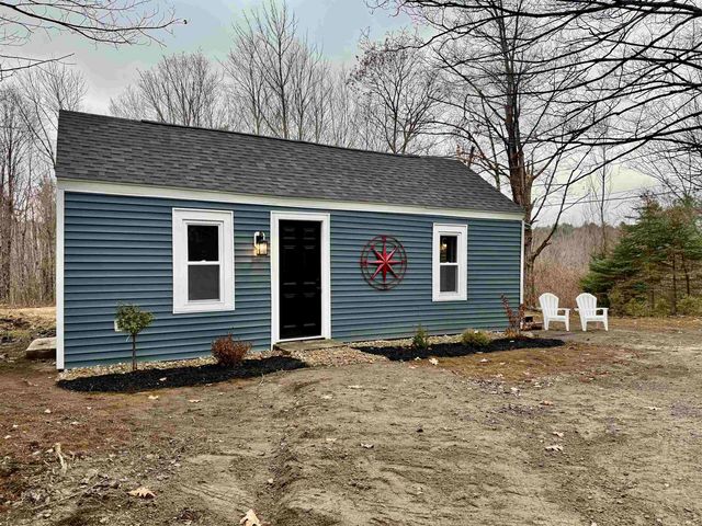 82 Edgerly School Road, Meredith, NH 03253