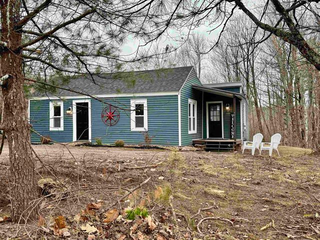 82 Edgerly School Road, Meredith, NH 03253