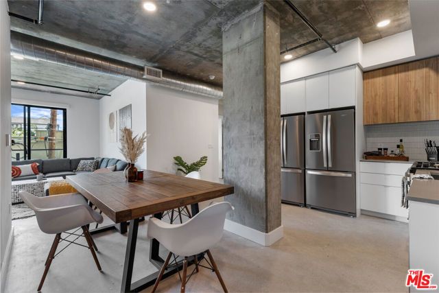 3800 Mentone Avenue 401, Culver City, CA 90232