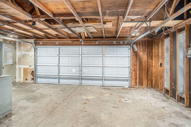 1821 N Lapeer Road, Lapeer, MI 48446