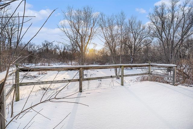 1821 N Lapeer Road, Lapeer, MI 48446