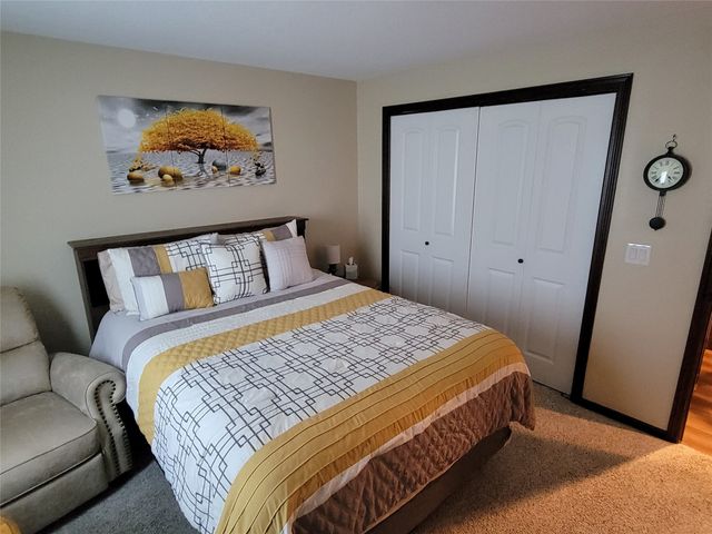 5462 SE 27th Street, Des Moines, IA 50320