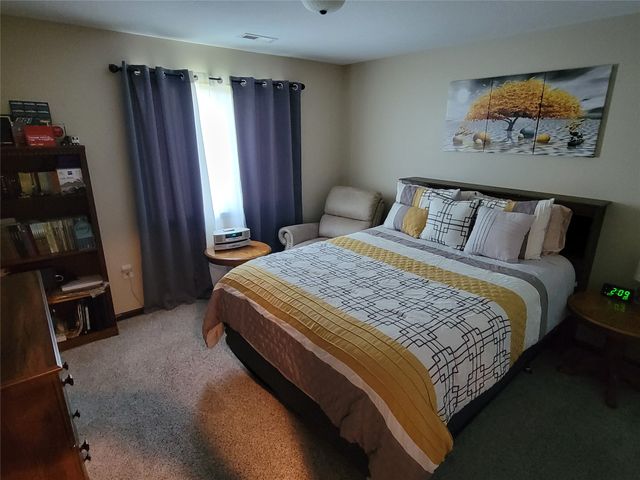 5462 SE 27th Street, Des Moines, IA 50320