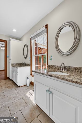 916 Highway 36 W, Barnesville, GA 30204