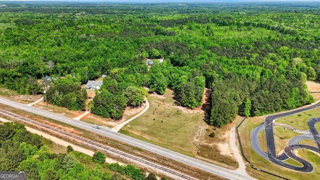 916 Highway 36 W, Barnesville, GA 30204