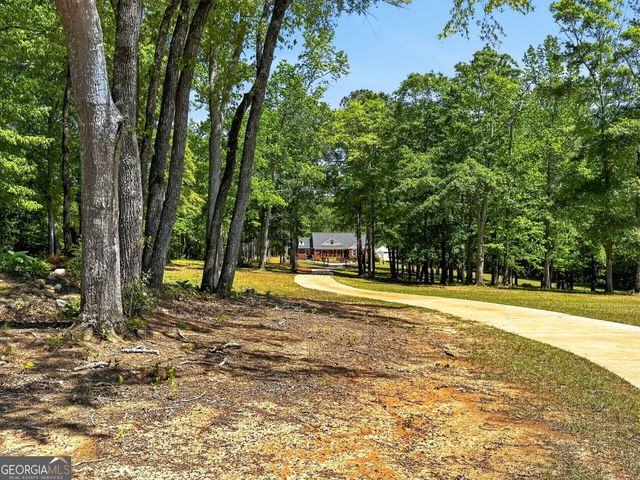916 Highway 36 W, Barnesville, GA 30204