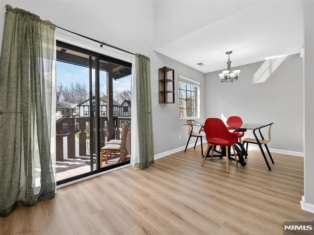 2506 Hemingway Lane, Mahwah, NJ 07430