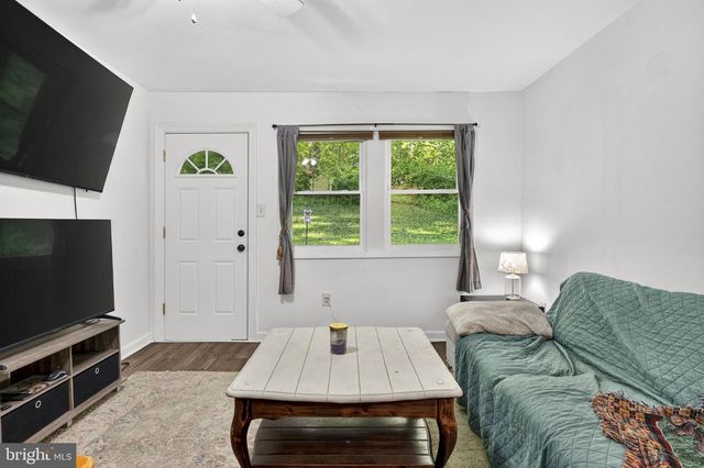 673 CREEK RD, Front Royal, VA 22630