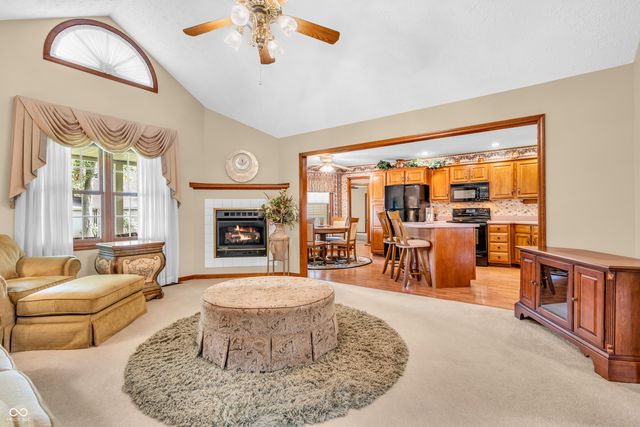 6605 N Private Road 110 W, Brazil, IN 47834