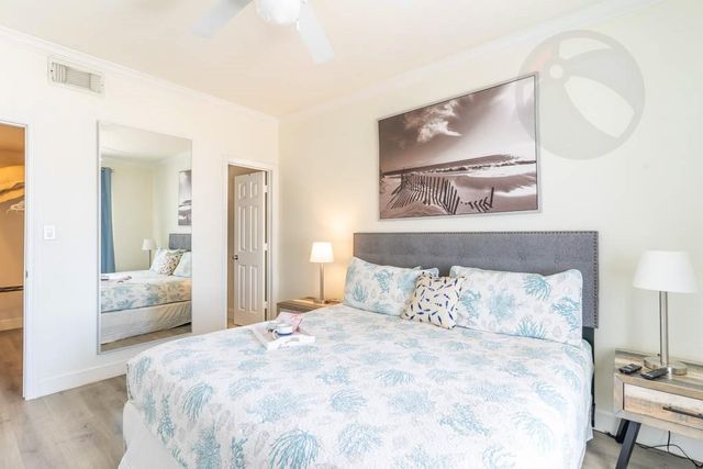 7000 Seawall Boulevard 225, Galveston, TX 77551