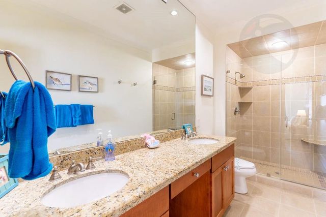 7000 Seawall Boulevard 225, Galveston, TX 77551