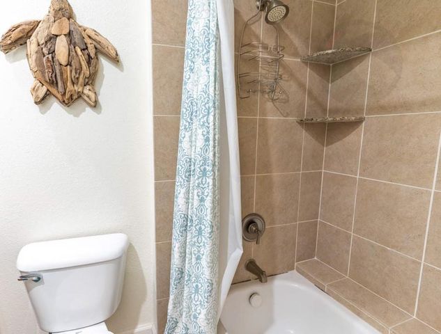 7000 Seawall Boulevard 225, Galveston, TX 77551