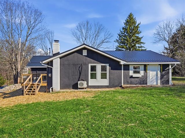 730 Fletcher Rd, Brighton Twp, PA 15009