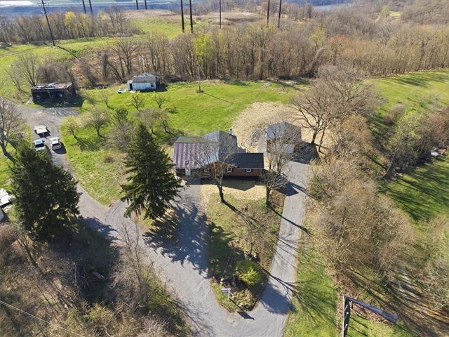730 Fletcher Rd, Brighton Twp, PA 15009