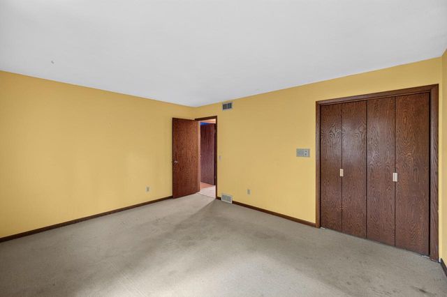 2909 Pelham ROAD, Madison, WI 53713