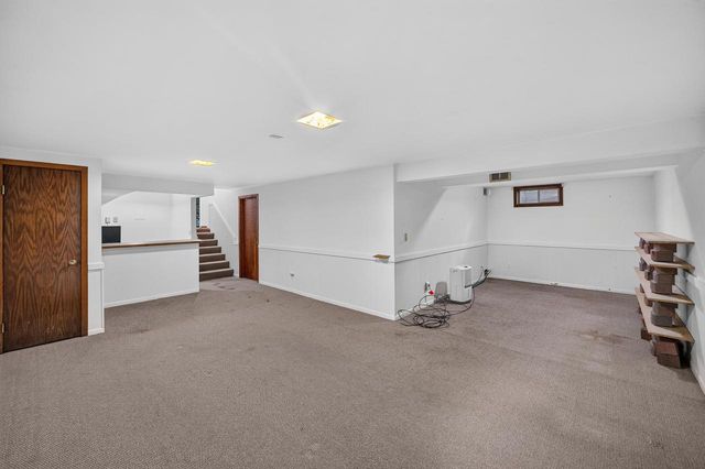 2909 Pelham ROAD, Madison, WI 53713