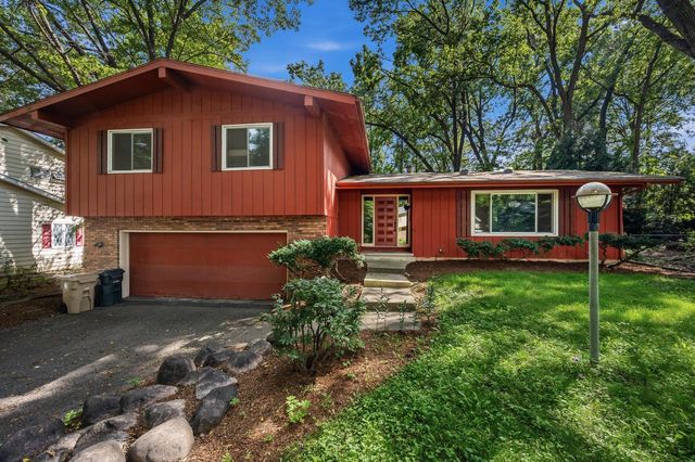 2909 Pelham ROAD, Madison, WI 53713