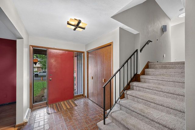 2909 Pelham ROAD, Madison, WI 53713