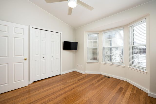 1877 N Kenwyck Drive, Superior Twp, MI 48198