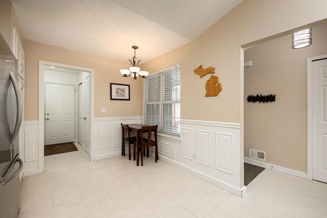 1877 N Kenwyck Drive, Superior Twp, MI 48198