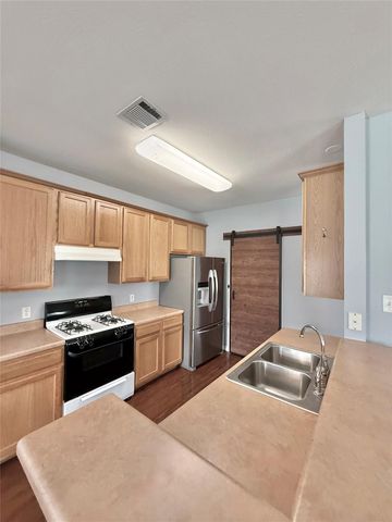 1021 Tudor House RD, Pflugerville, TX 78660