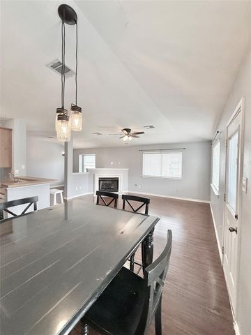 1021 Tudor House RD, Pflugerville, TX 78660