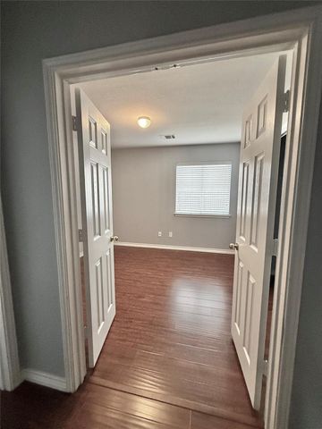 1021 Tudor House RD, Pflugerville, TX 78660