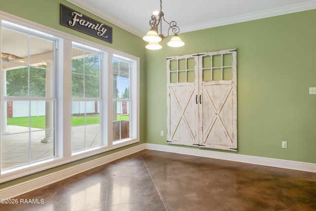 7280 Main Highway, St. Martinville, LA 70582