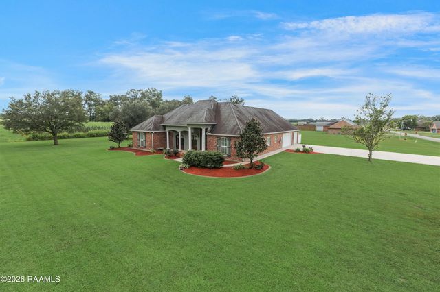 7280 Main Highway, St. Martinville, LA 70582