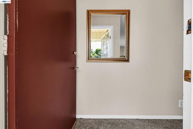 21146 Elm St, Castro Valley, CA 94546