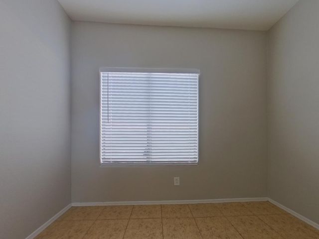 83 5th Avenue W, Buckeye, AZ 85326