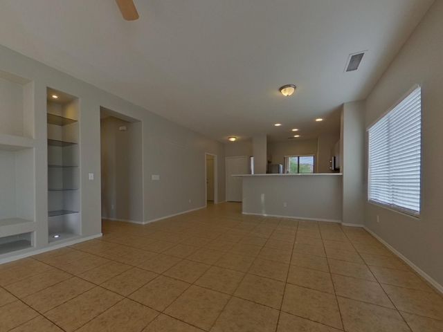 83 5th Avenue W, Buckeye, AZ 85326