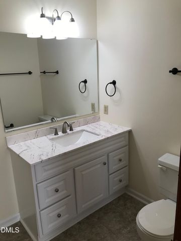 4705 Fargo Court B, Raleigh, NC 27612