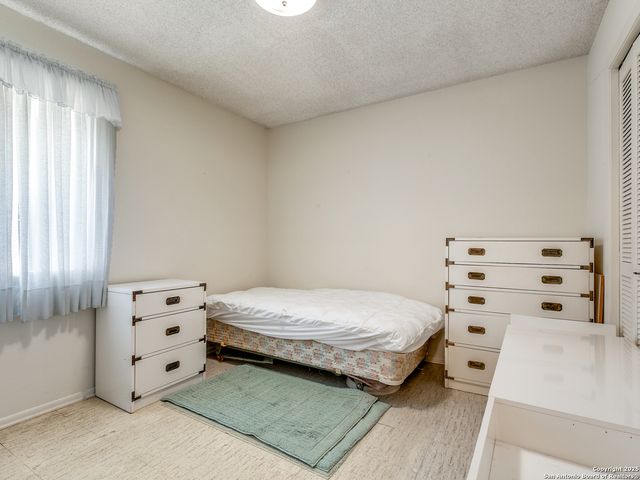 7003 Forest Moss, San Antonio, TX 78240