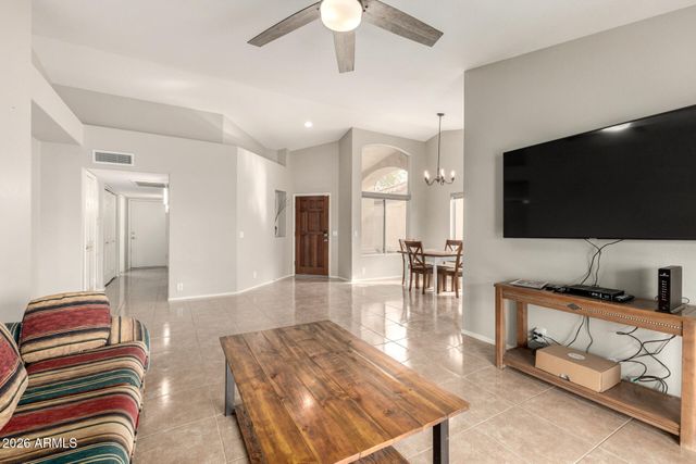 19522 N 84TH Avenue, Peoria, AZ 85382