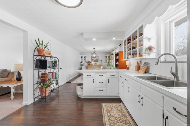 9830 Muldoon Road, Fort Wayne, IN 46819