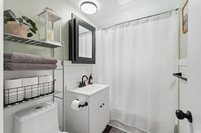 9830 Muldoon Road, Fort Wayne, IN 46819