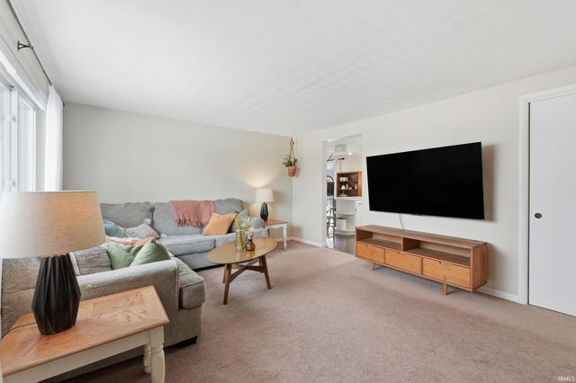 9830 Muldoon Road, Fort Wayne, IN 46819