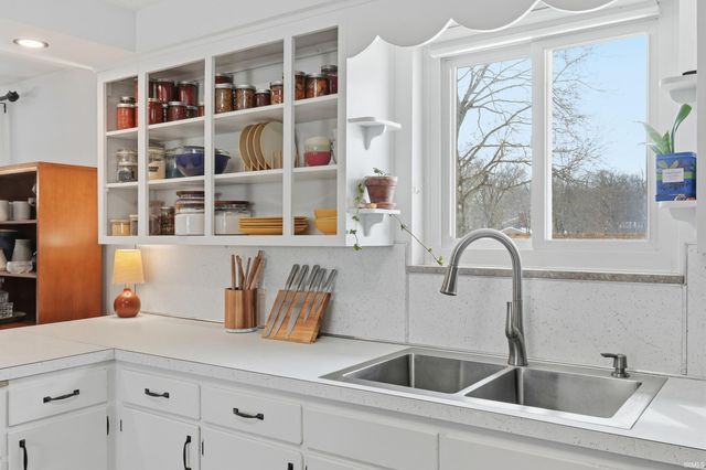 9830 Muldoon Road, Fort Wayne, IN 46819