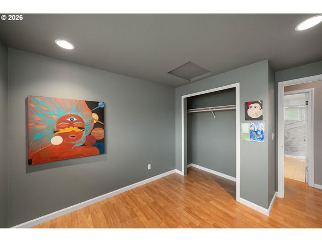 1927 Ne THOMAS St, Hillsboro, OR 97124