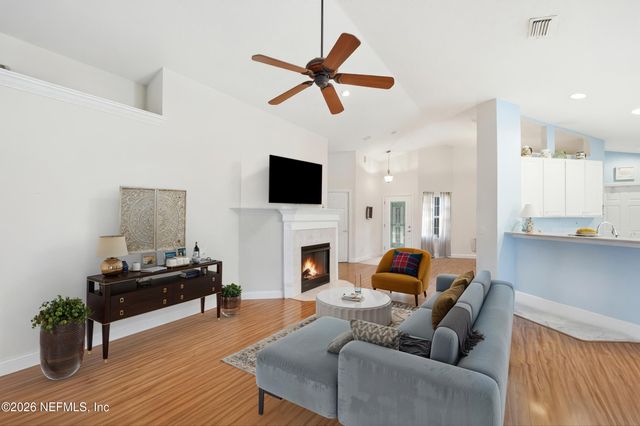 1200 LAKE COVE Court, Ponte Vedra Beach, FL 32082